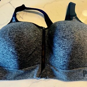 NWT, PINK front zip sports bra with adjustable straps, Size XL